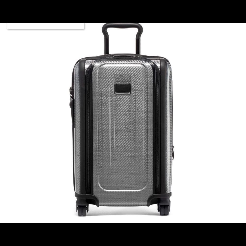 Tumi Tegra Lite 2 Intl Expandable 4 Wheeled Carry-On VERY GOOD CONDITION